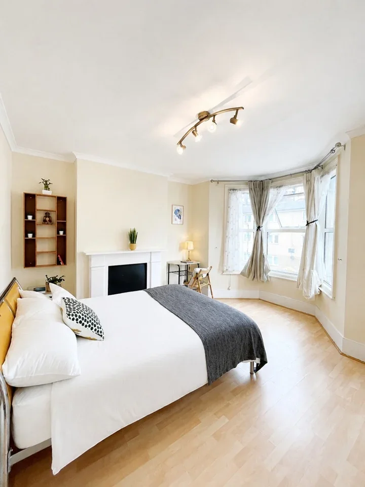 Room Evelyn Street in Greater London