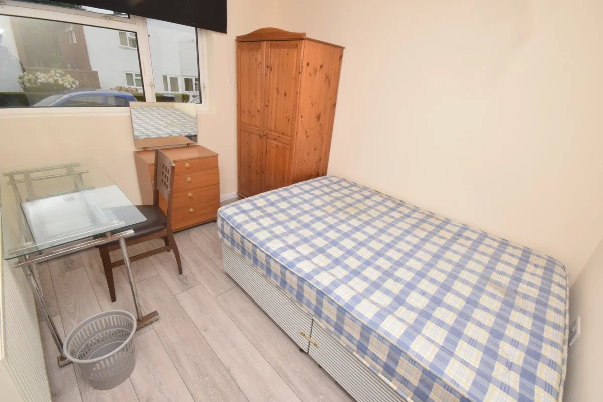 Flat Fern Dells in Welwyn Hatfield