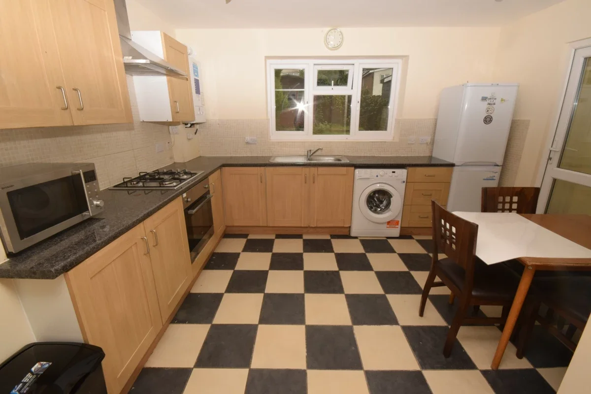 Flat Fern Dells in Welwyn Hatfield