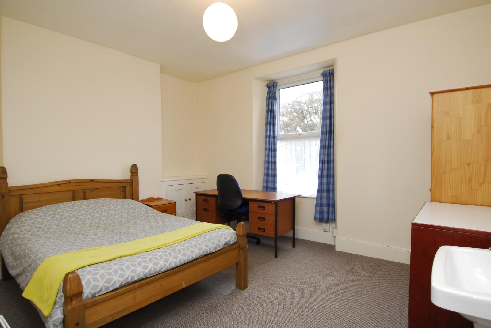 House Amity Place in Plymouth