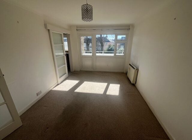 Flat Field Place in Newport