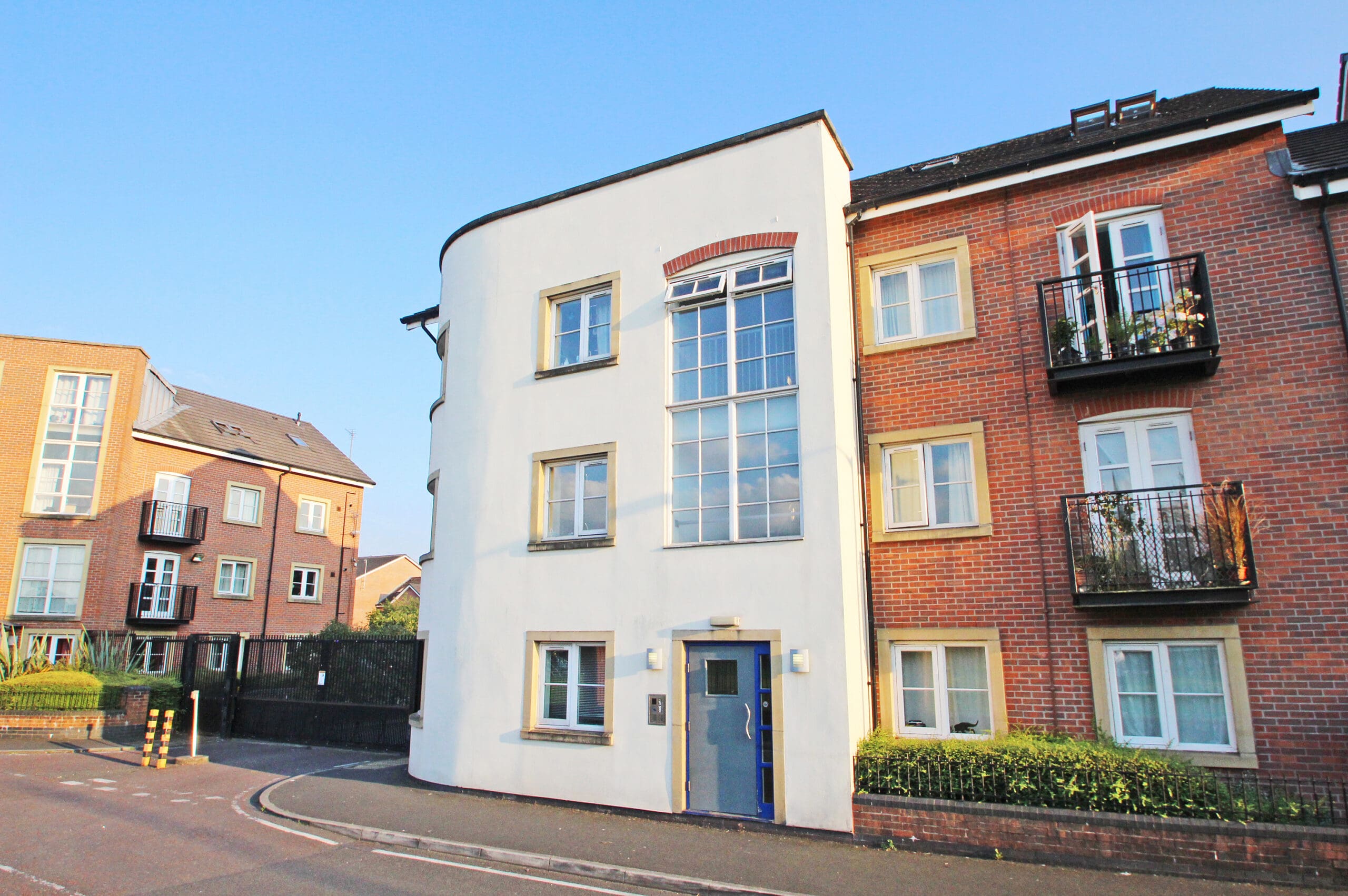 Flat Plainsfield Street in Manchester