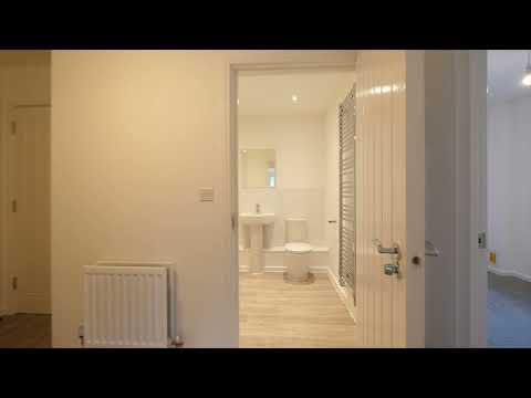 Flat Barnfield Way in Harlow
