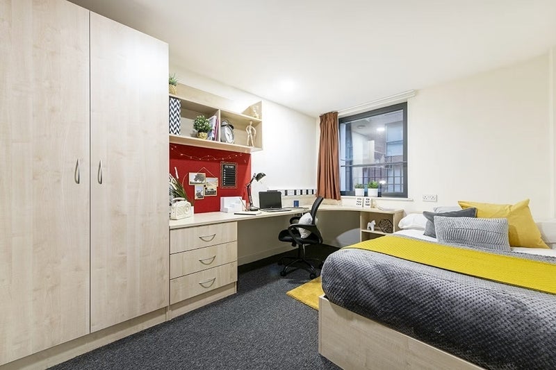 Room Hoyle Street in Sheffield