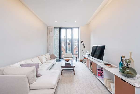Flat Oxford Street in City of Westminster