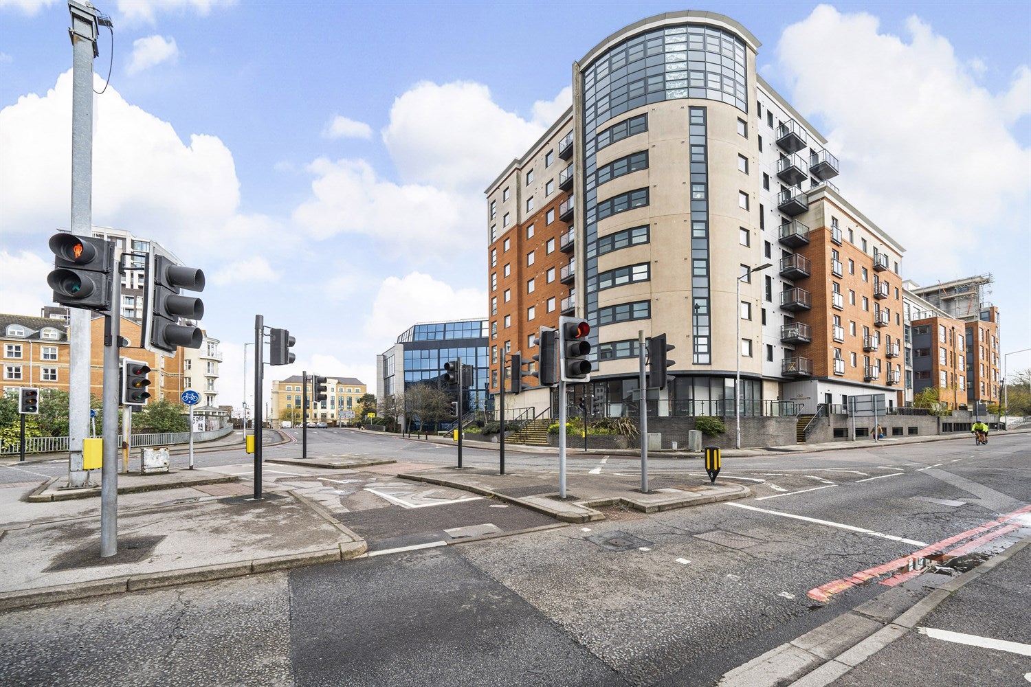 Flat Kennet Side in Reading