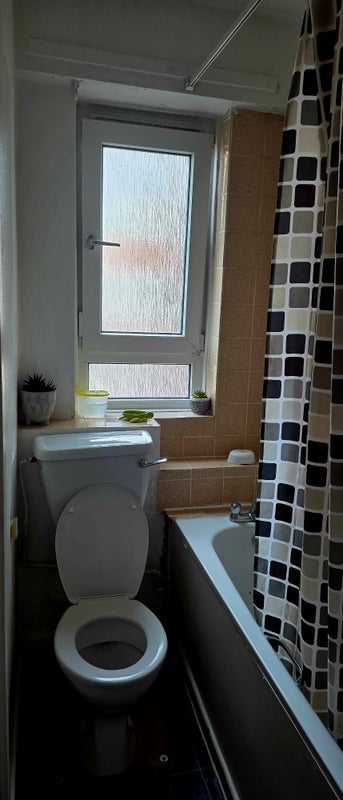 Room Grange Walk in Greater London