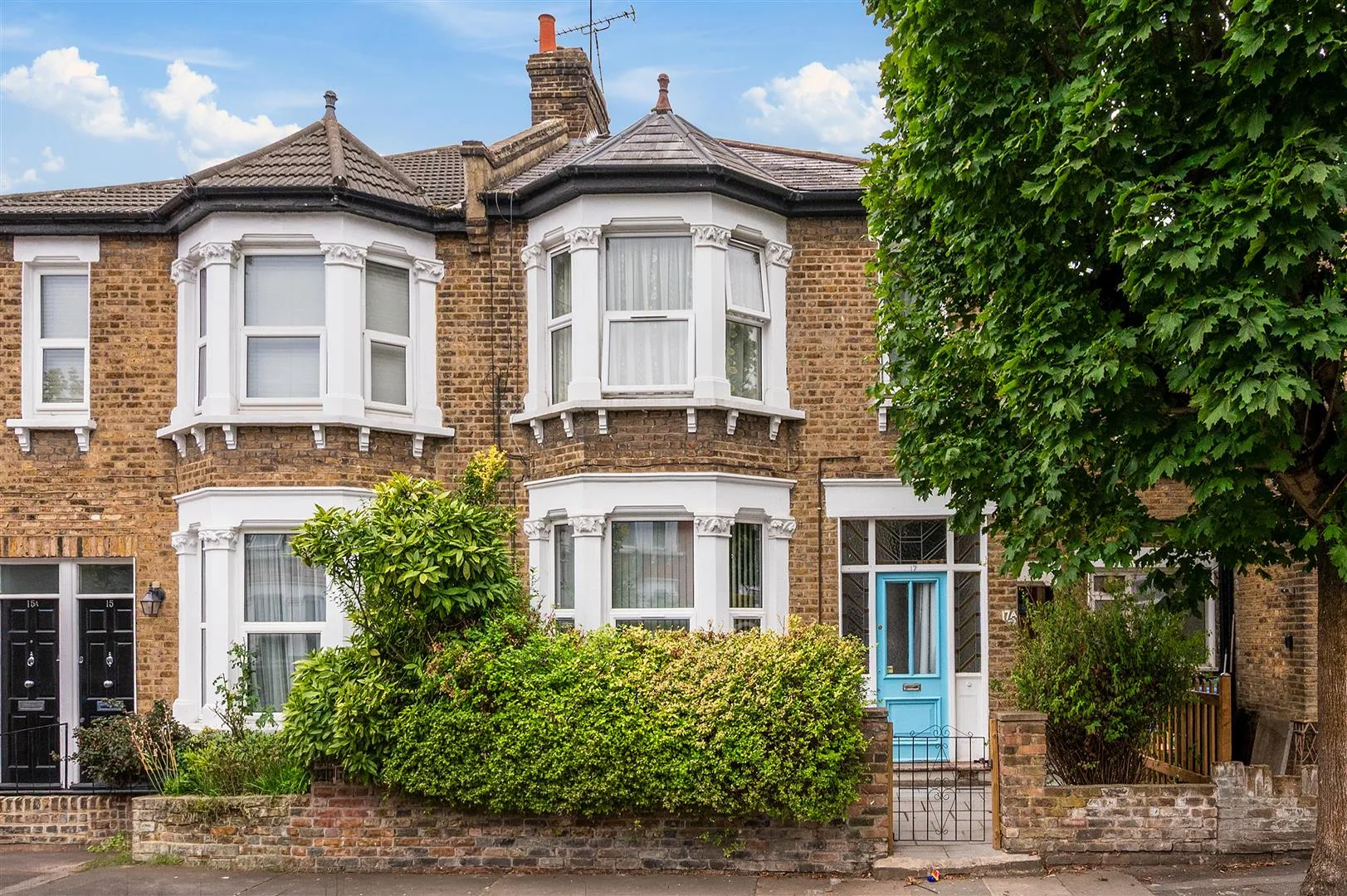 Flat Lansdowne Grove in Greater London