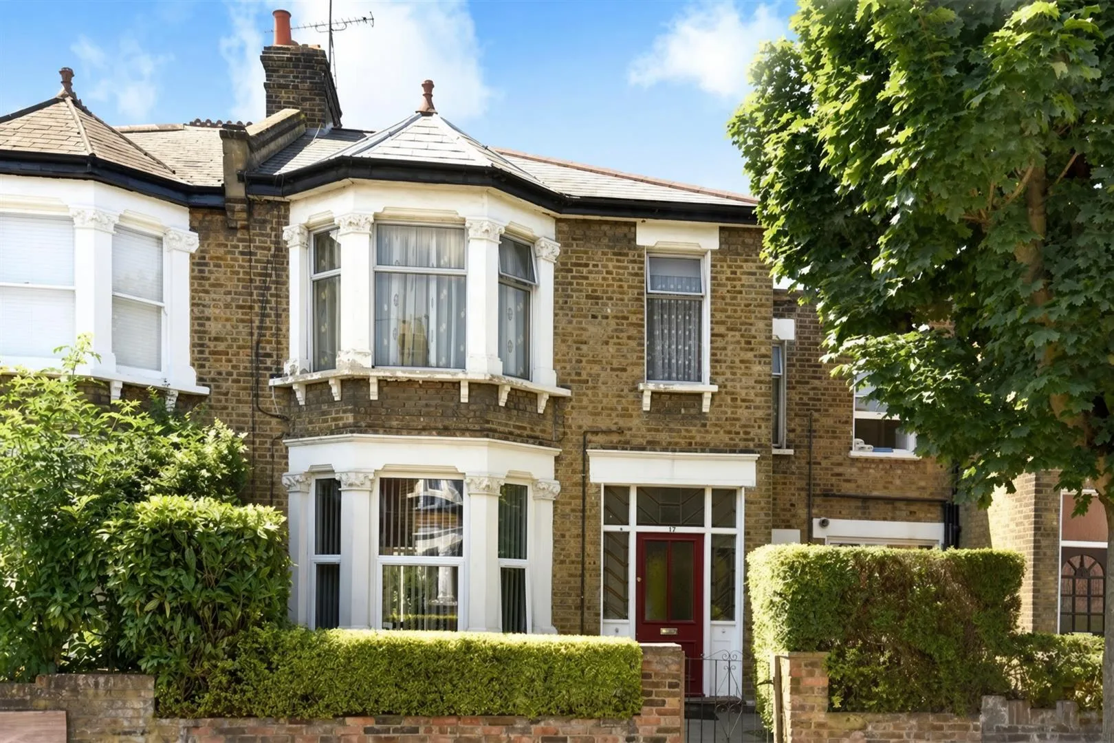 Flat Lansdowne Grove in Greater London
