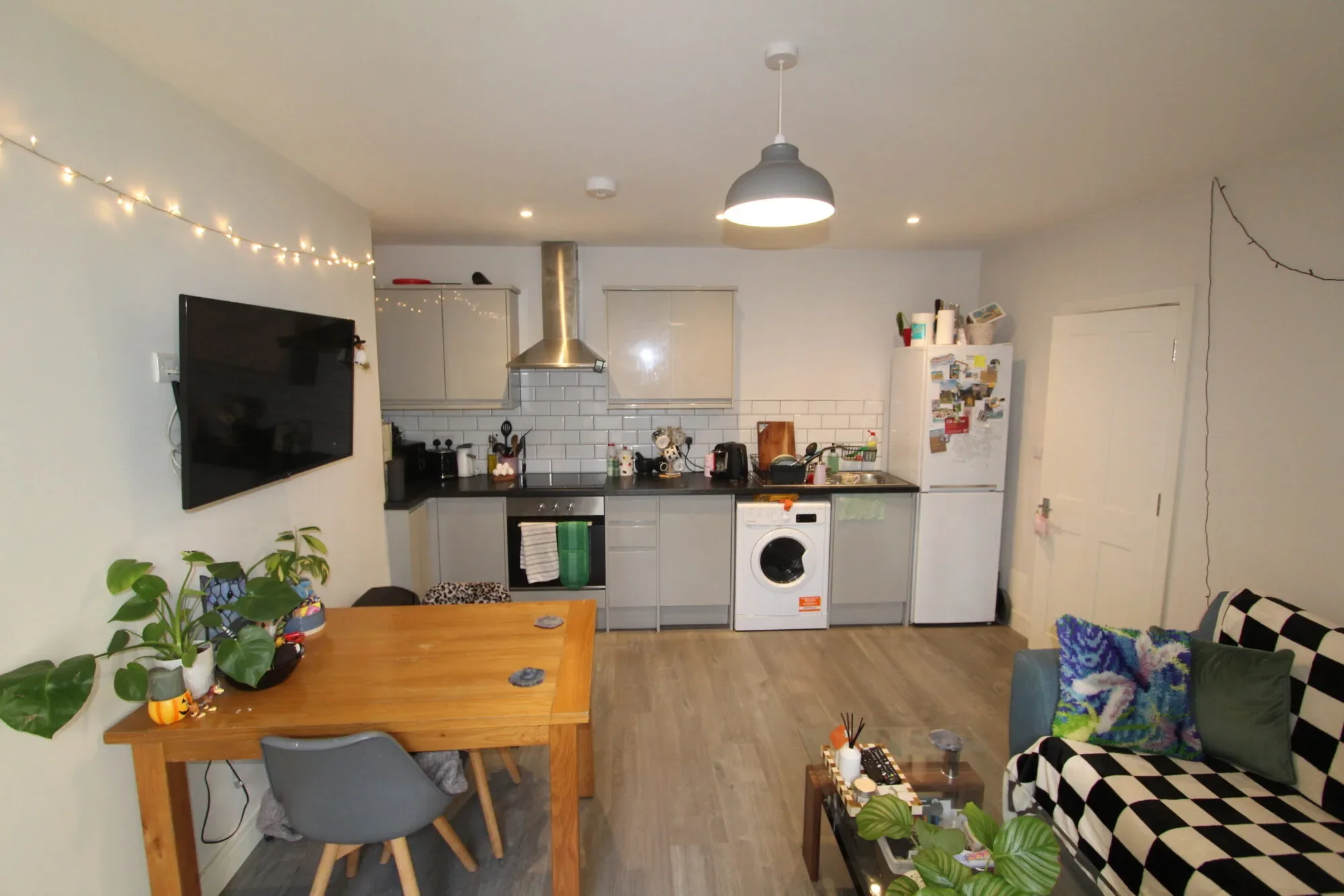 Flat Wharncliffe Road in Sheffield