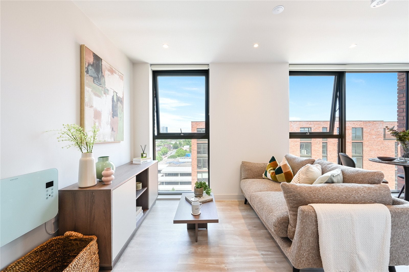 Flat Talbot Road in Trafford