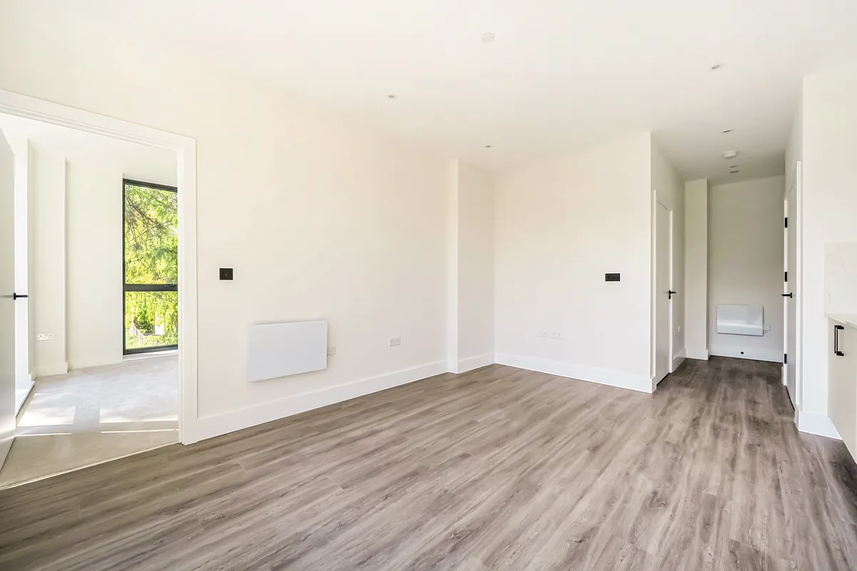 Flat Hargrave Road in Maidenhead