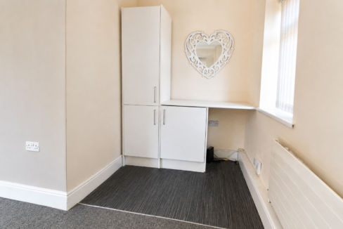 Flat Wootton Road in Grimsby