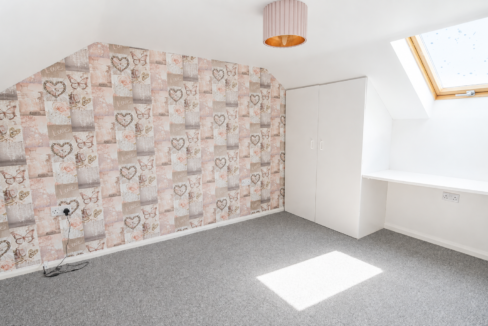 Flat Wootton Road in Grimsby