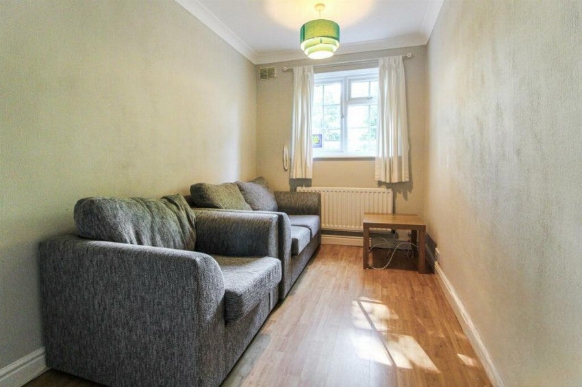 Flat Derby Road in Nottingham