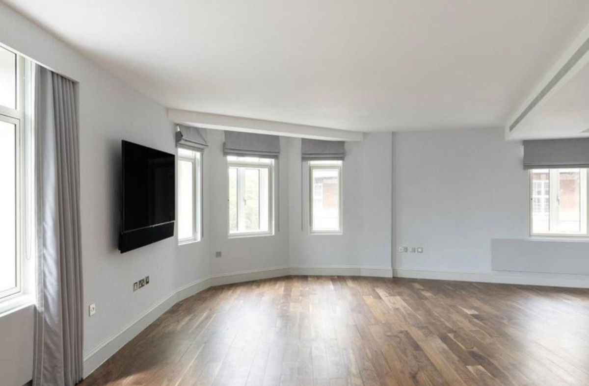 Flat South Street in City of Westminster