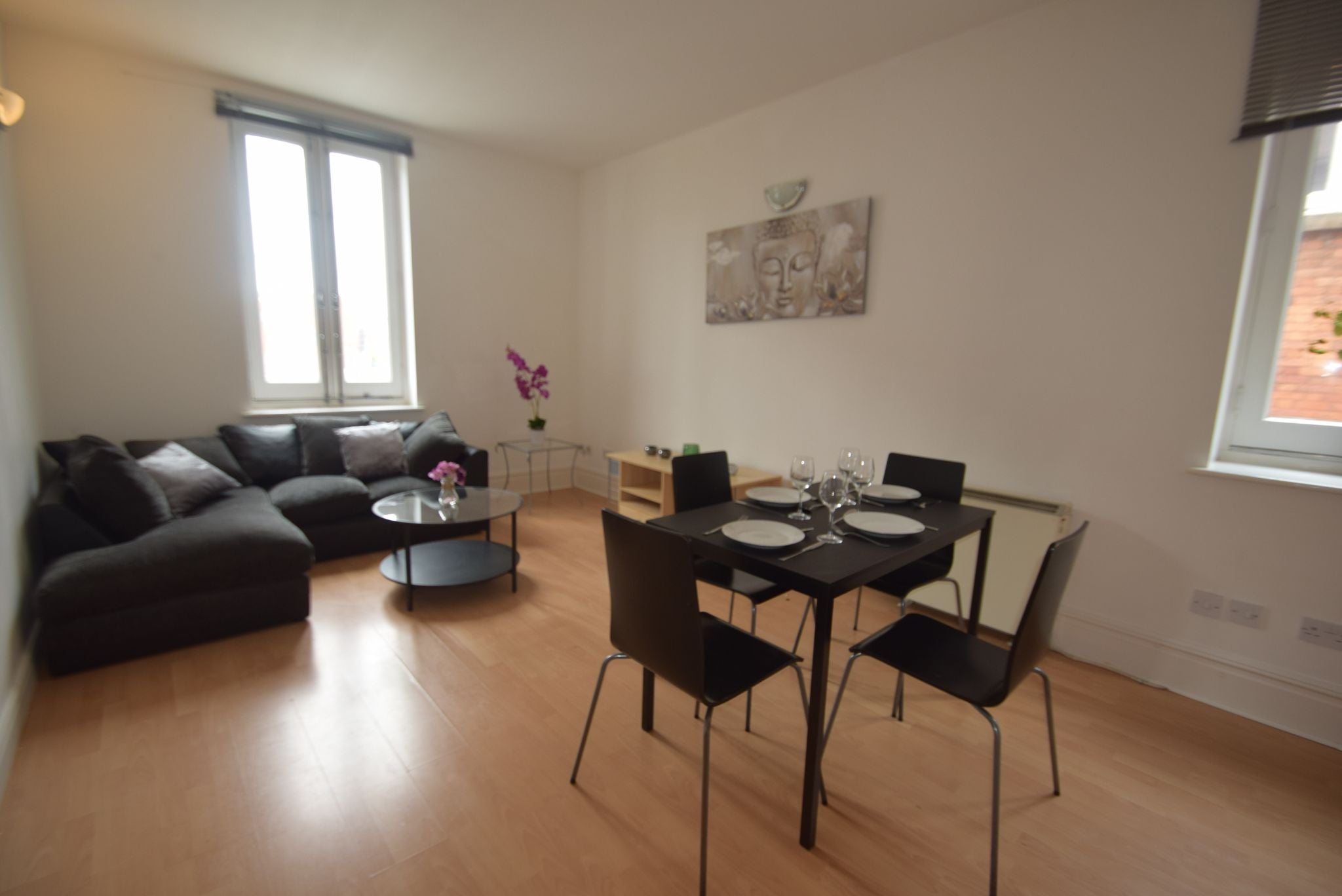 Flat Wilton Place in Salford