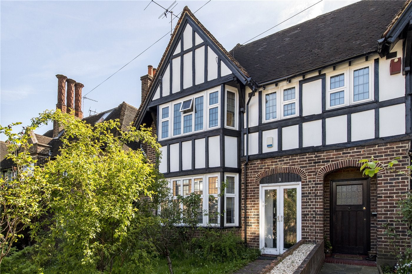 House Dingley Lane in Greater London