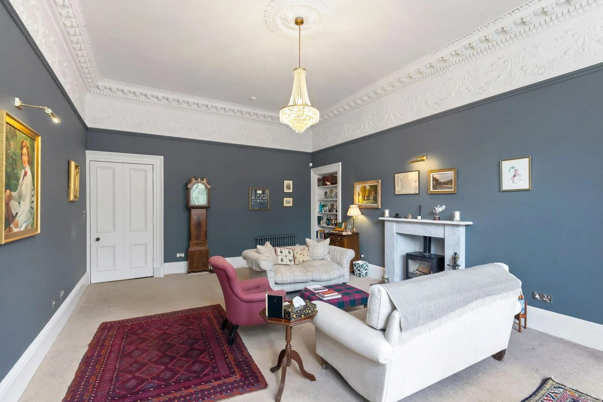 Flat Buckingham Terrace in City of Edinburgh