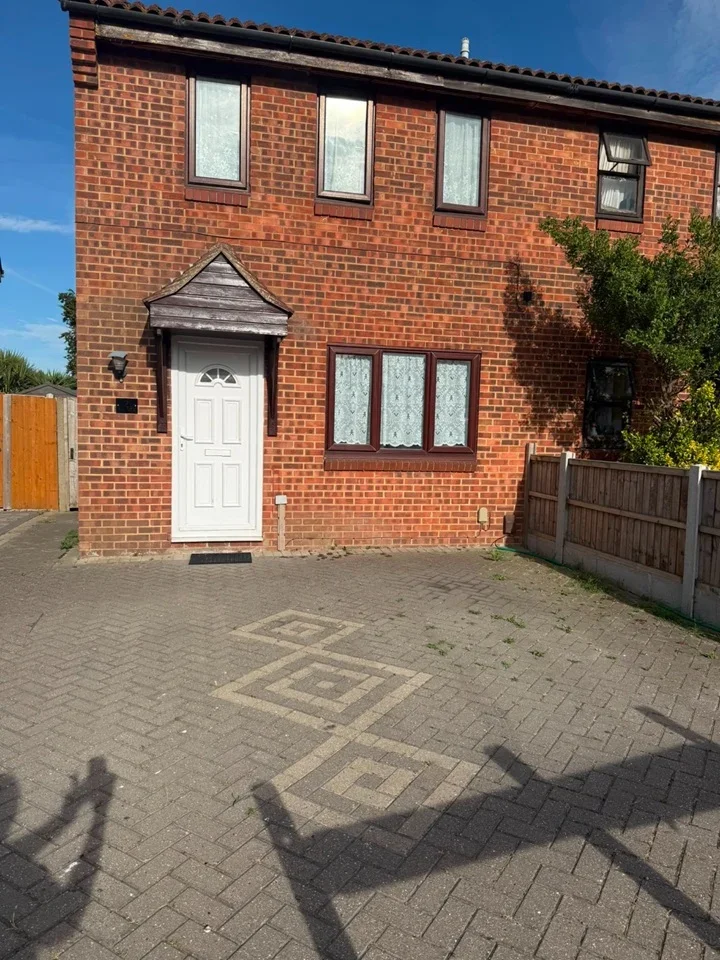 House Parker Avenue in Tilbury