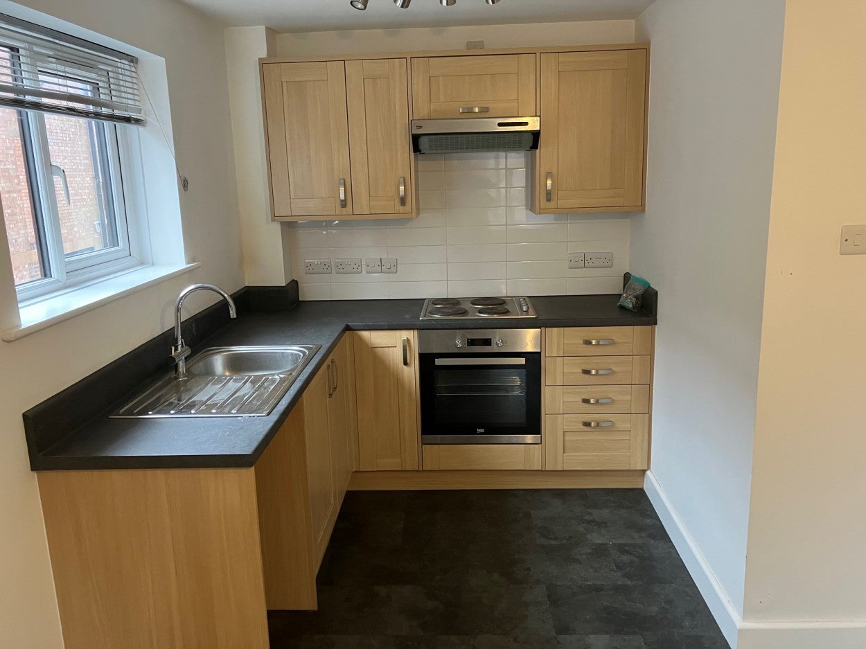 Flat Hatherton Road in Walsall