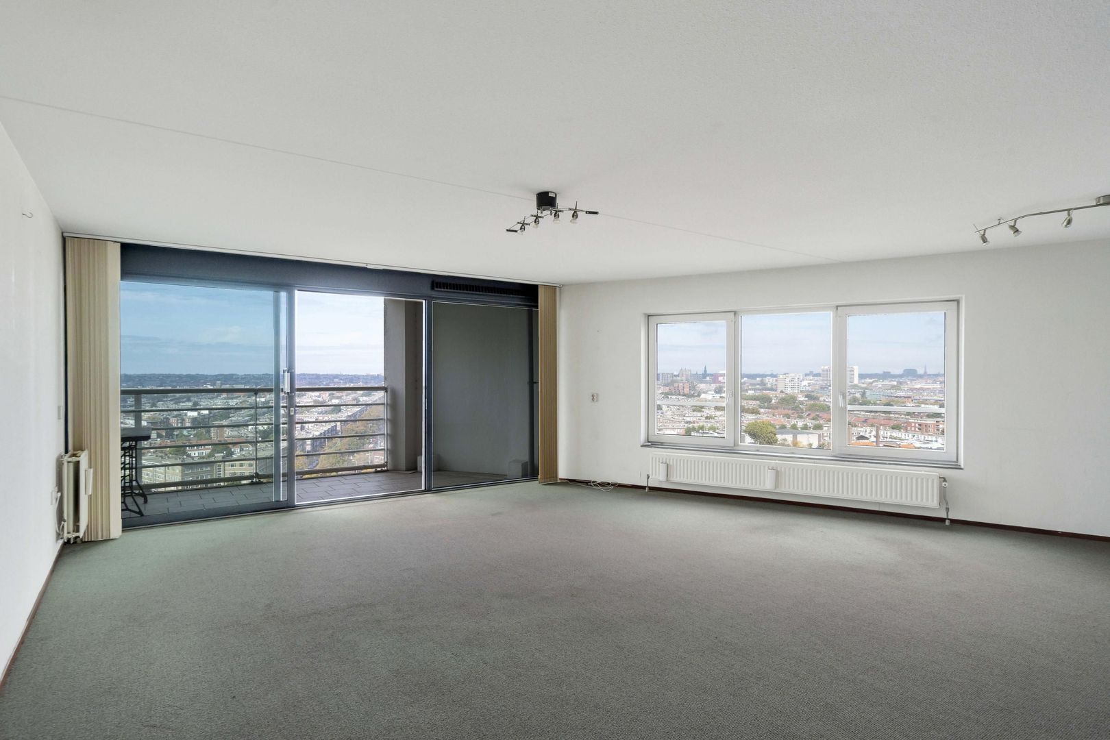 Appartement Troelstrakade 63 in Den Haag