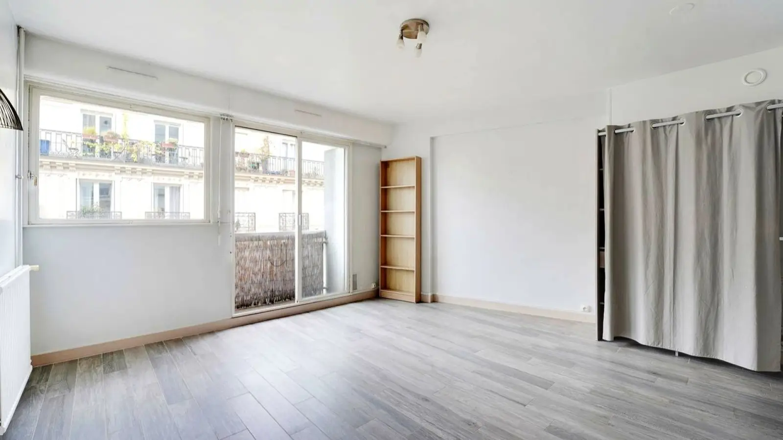 Appartement Rue des Messageries à Paris