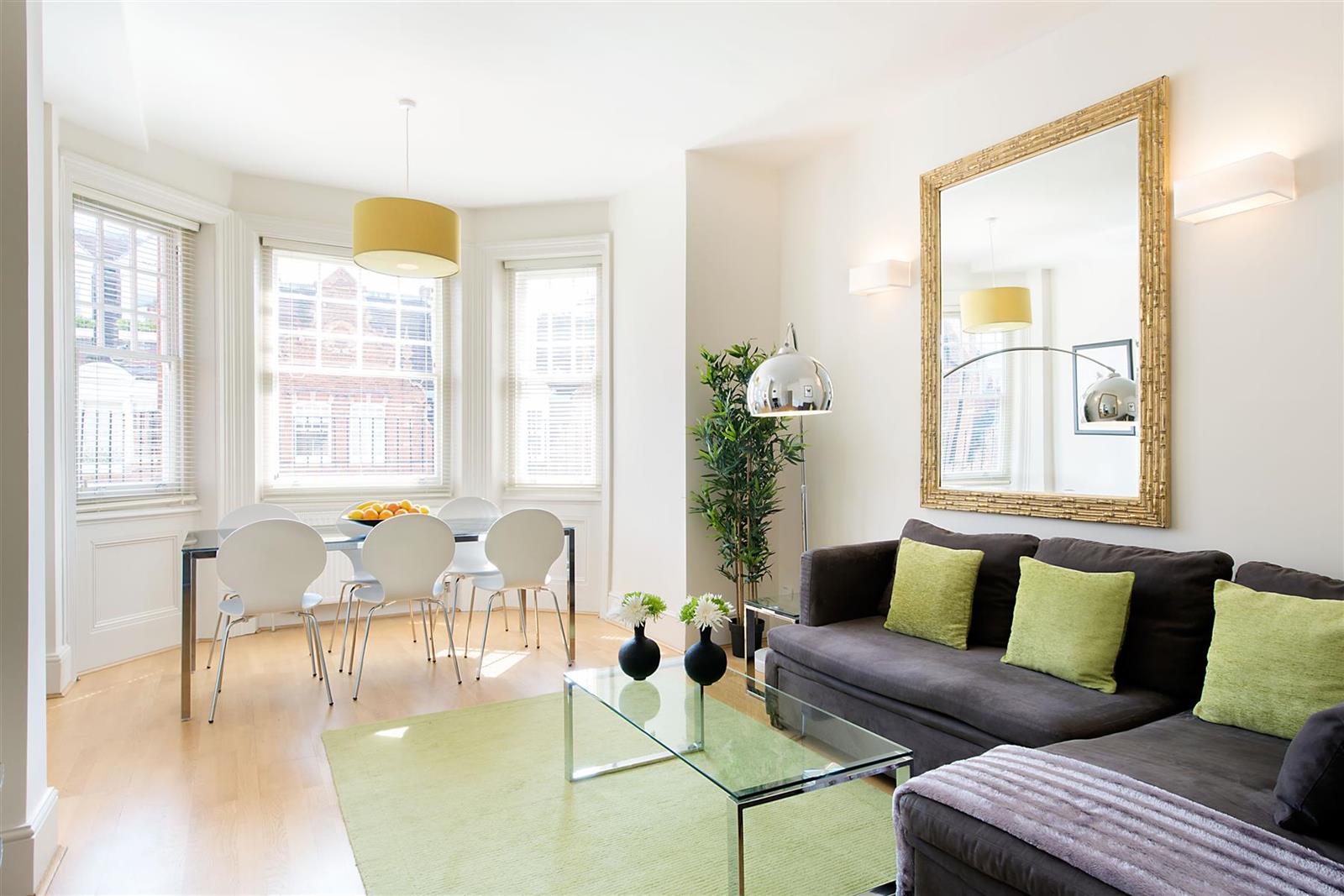 Flat Draycott Place in Greater London