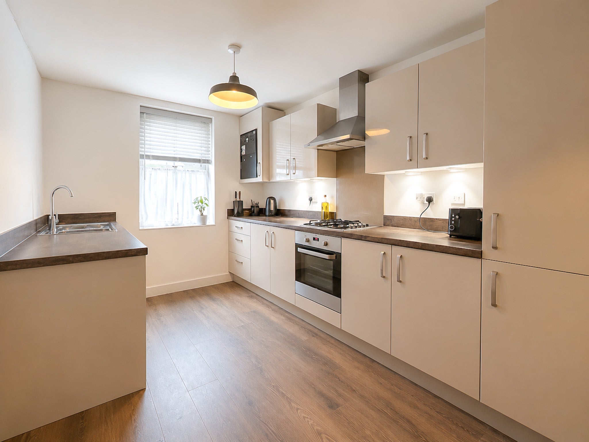 House Gerard Walk in Chichester