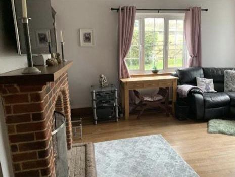 Room Parish Lane in Mid Sussex