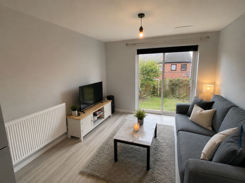 Room Allington Avenue in Nottingham