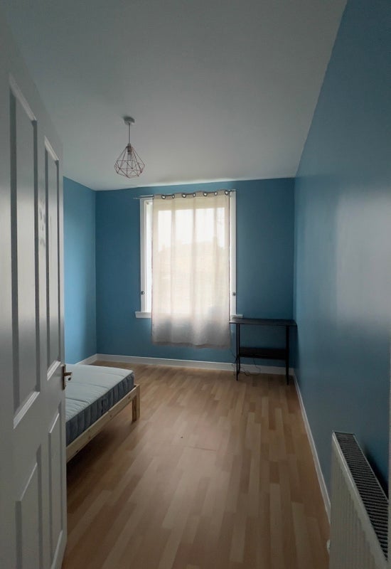 Flat Pilton Park in City of Edinburgh