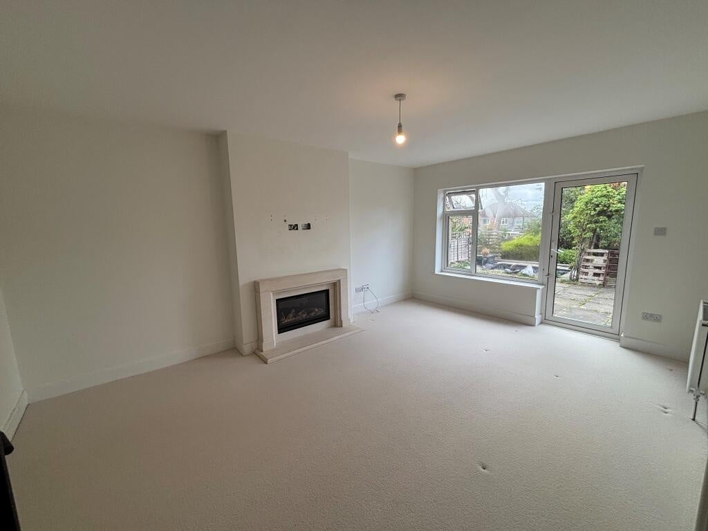House Thirlmere Road in Oadby and Wigston