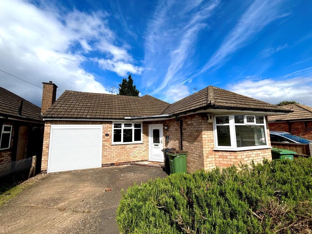 House Thirlmere Road in Oadby and Wigston