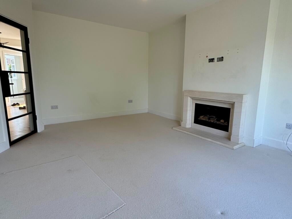 House Thirlmere Road in Oadby and Wigston