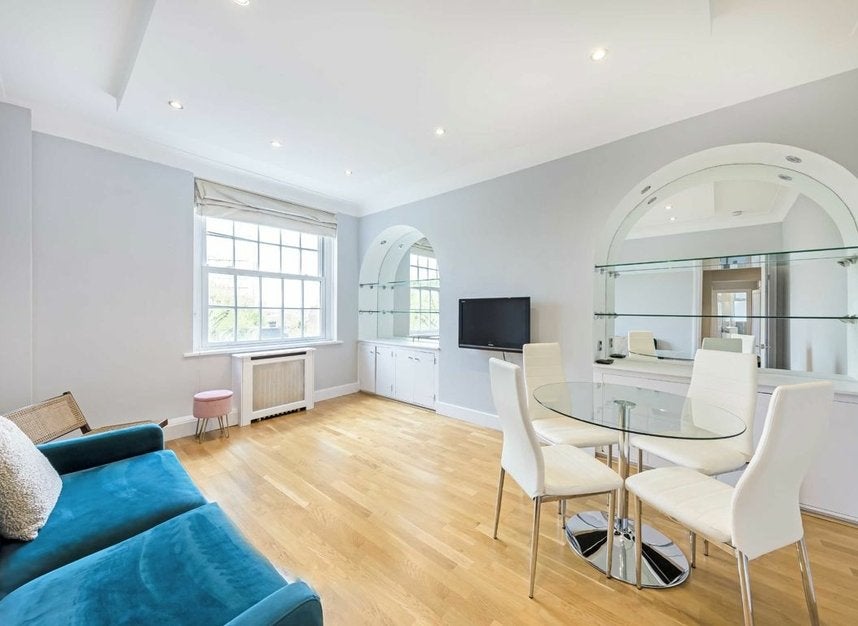 Flat Marlborough Place in City of Westminster