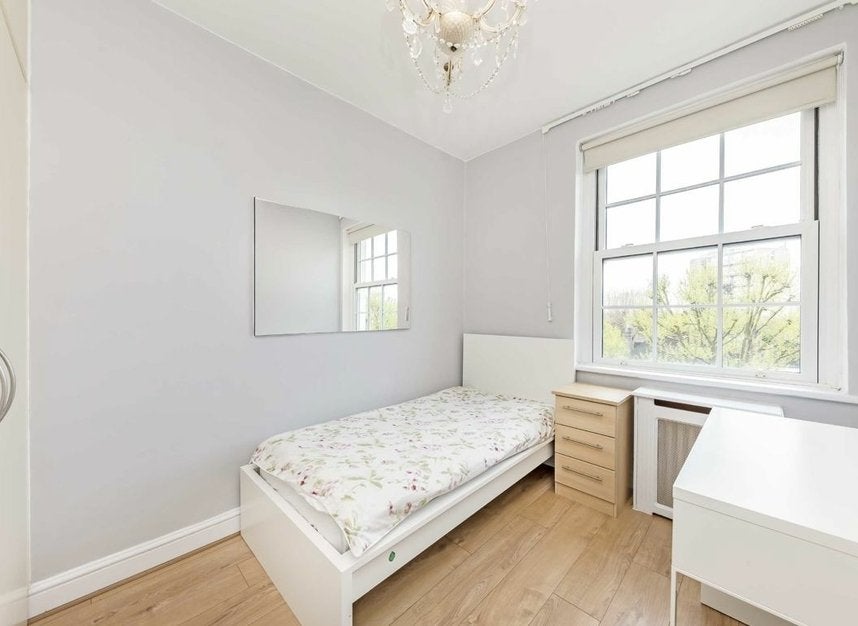 Flat Marlborough Place in City of Westminster
