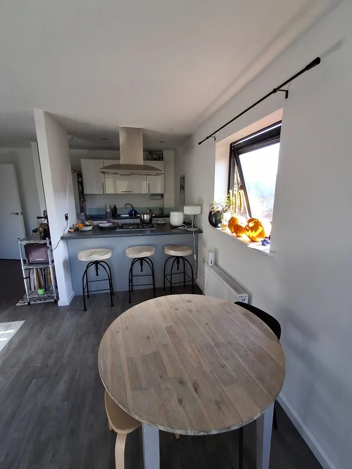 Room Hawgood Street in Greater London