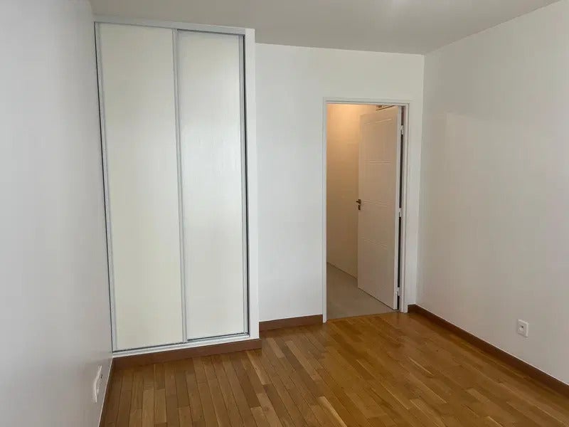 Appartement Rue Saint-Didier à Paris