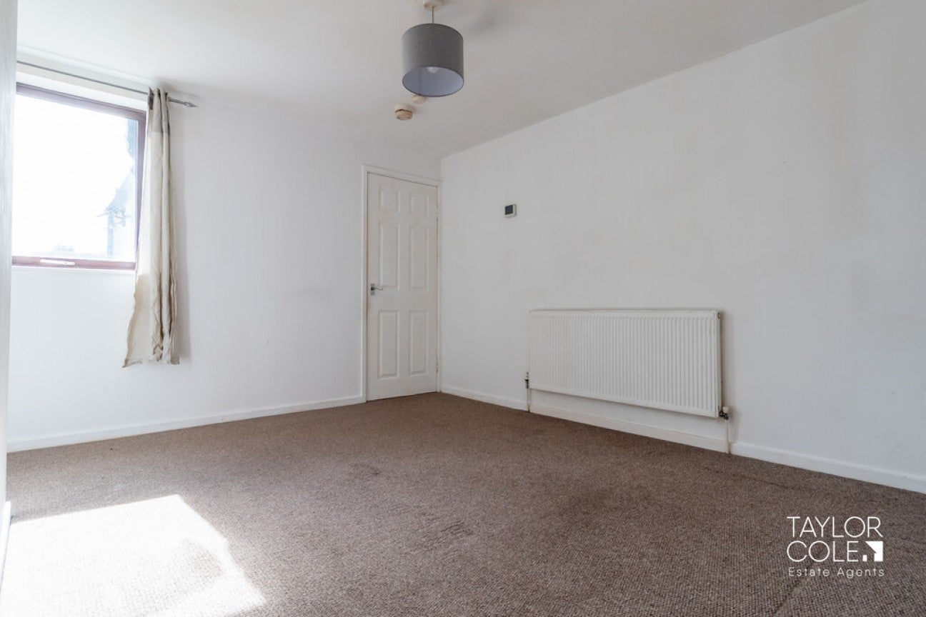 Flat Tinkers Green Road in Tamworth