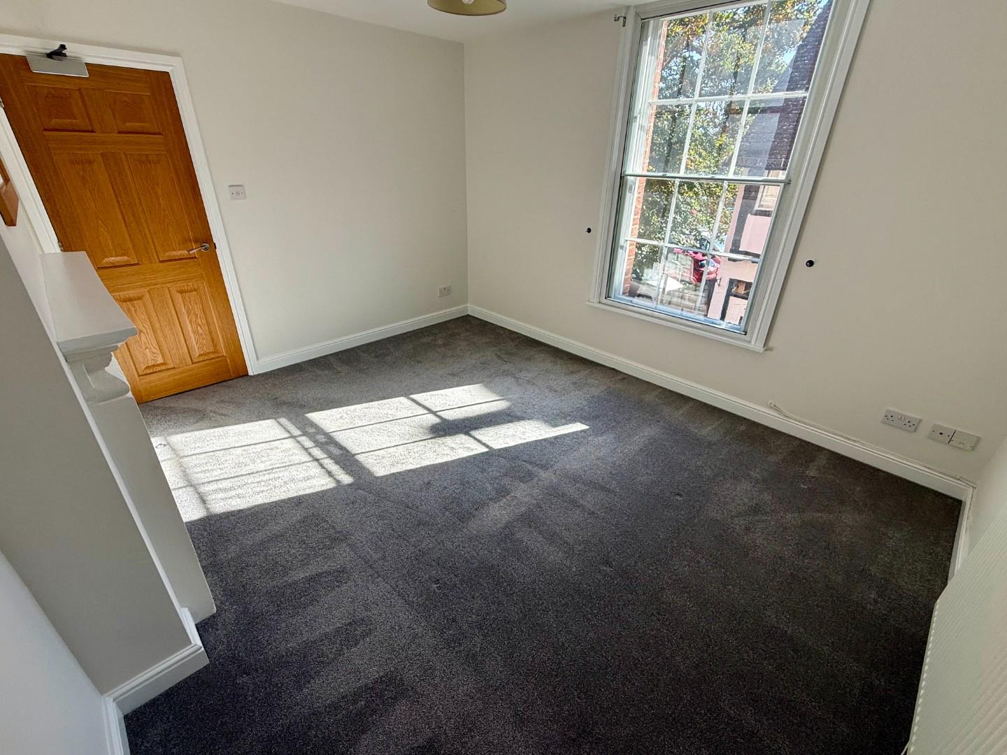 Flat New Street in Warwick