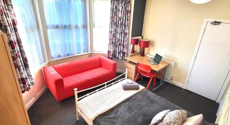 Room Barras Lane in Coventry