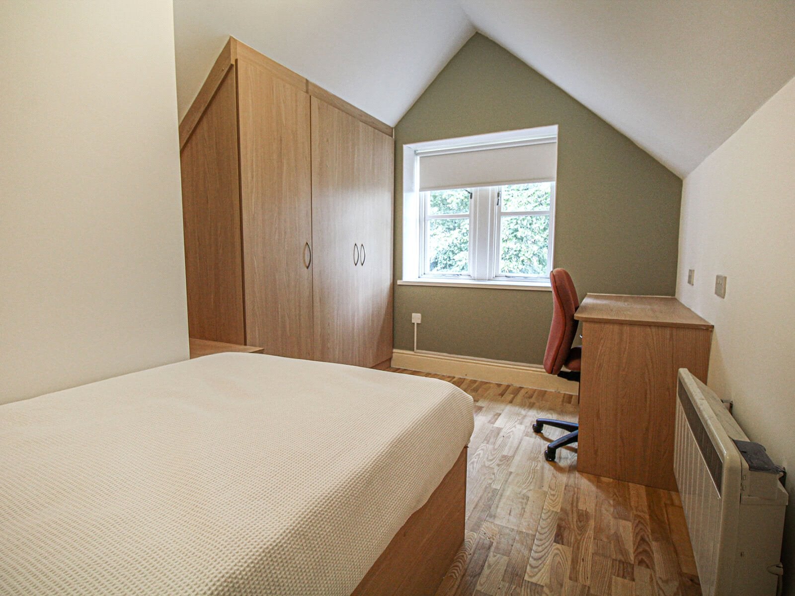 Room Hyde Terrace in Leeds