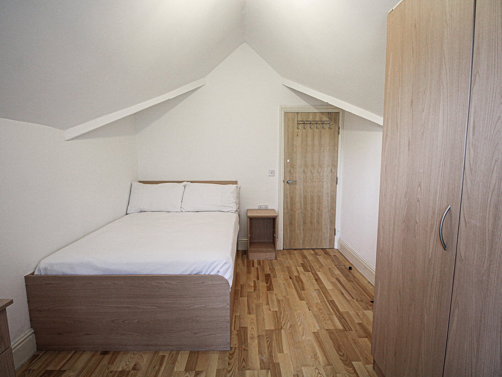 Room Hyde Terrace in Leeds