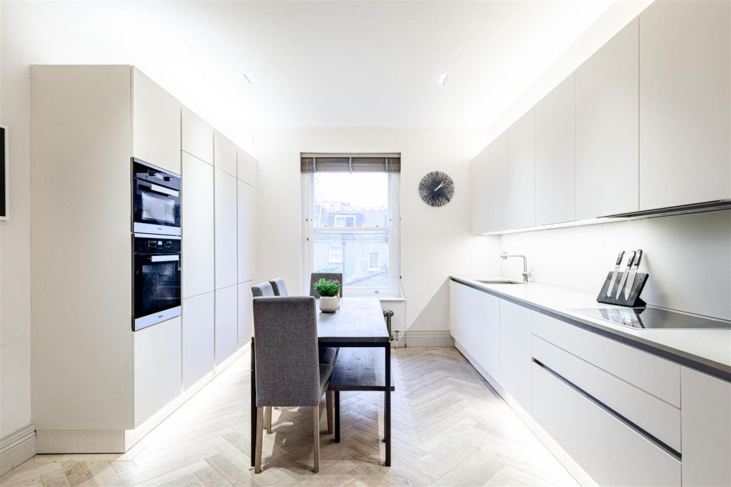 Flat Gunterstone Road in Greater London
