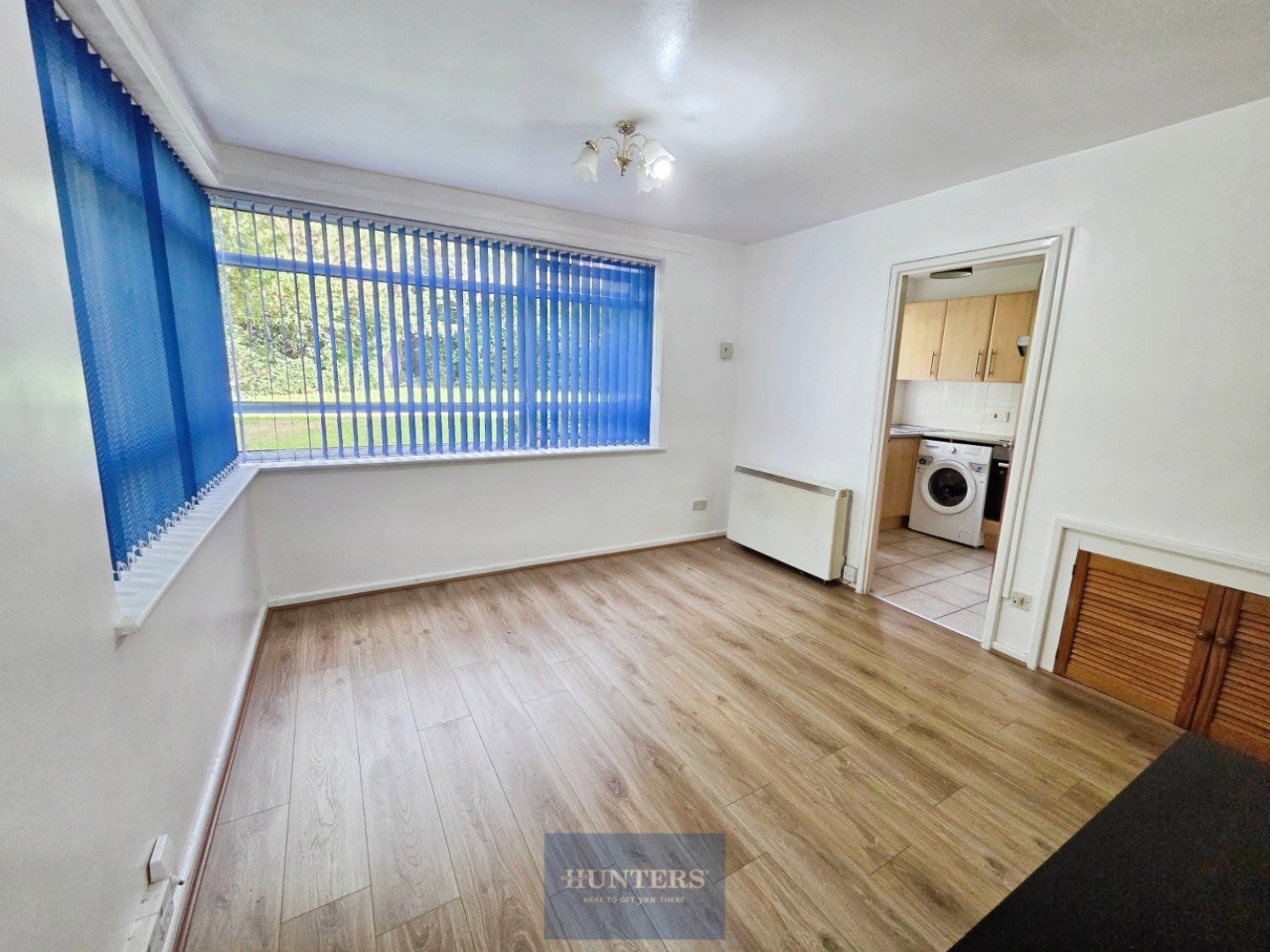 Flat Savoy Close in Birmingham