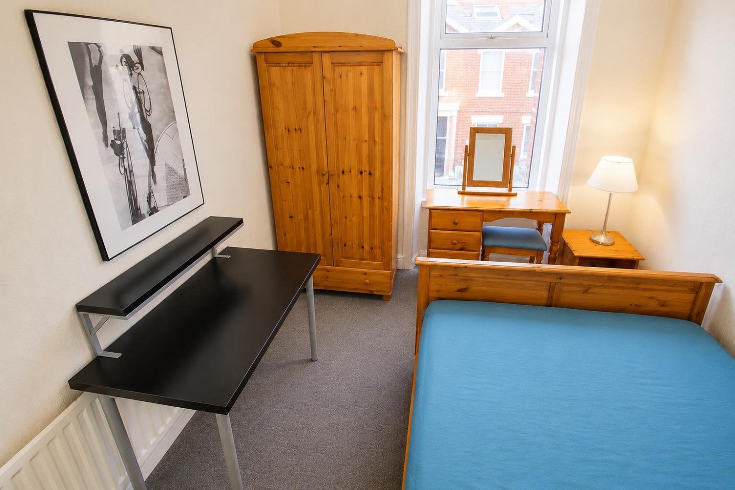 Flat Hazelwood Avenue in Newcastle upon Tyne
