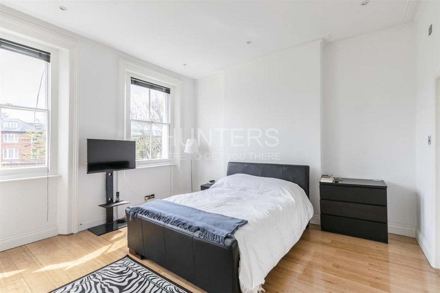 Flat Buckland Crescent in Greater London