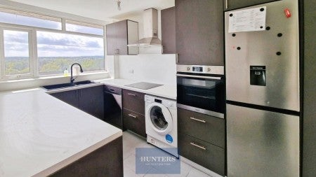 Flat Malvern Close in Birmingham