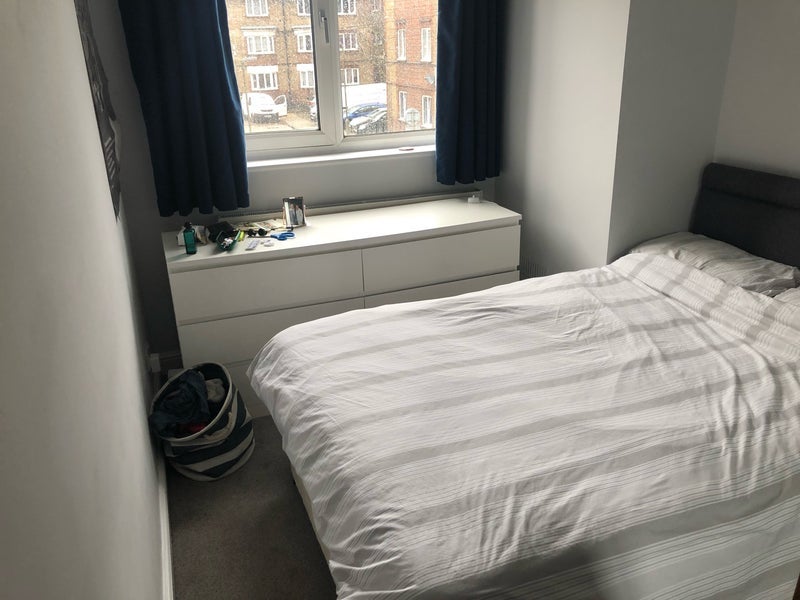 Room Tooting Grove in Greater London